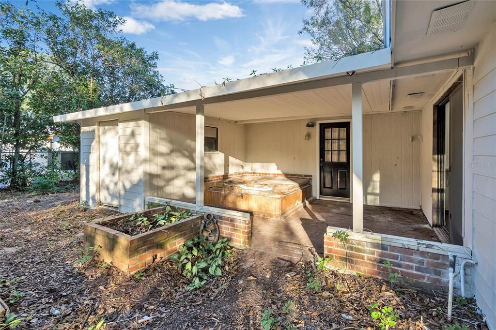 Covered Porch