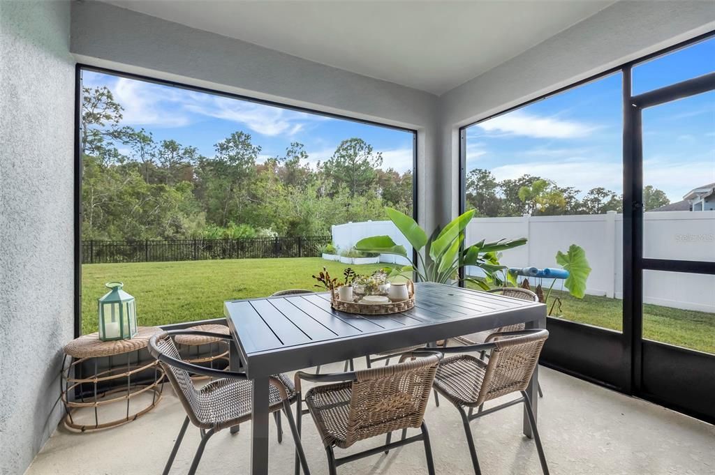 dinning room table