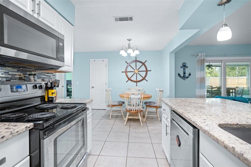 For Sale: $360,000 (3 beds, 2 baths, 1328 Square Feet)