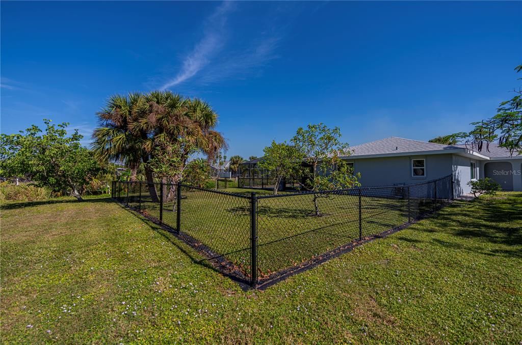 fenced side yard