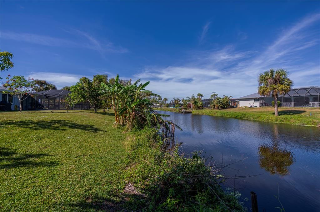 For Sale: $400,000 (3 beds, 2 baths, 1785 Square Feet)