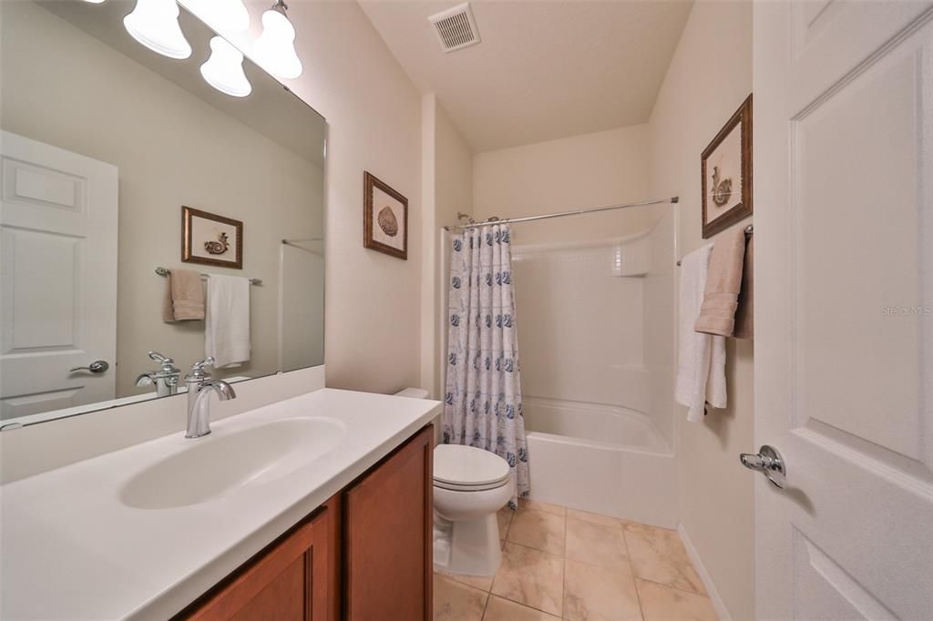 For Sale: $384,000 (2 beds, 2 baths, 1677 Square Feet)