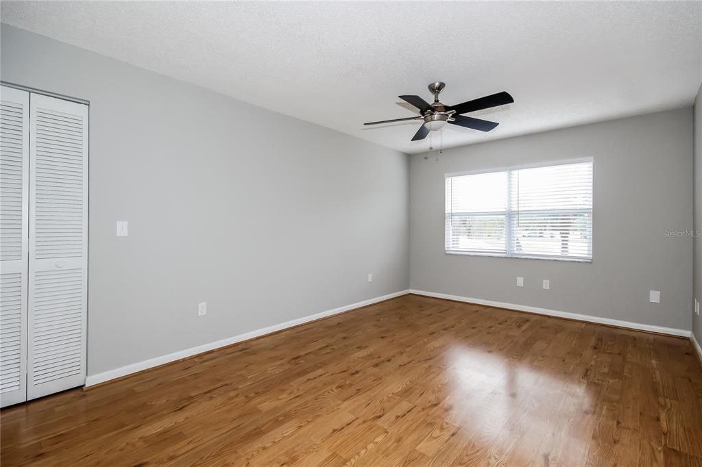 For Rent: $2,100 (3 beds, 2 baths, 1565 Square Feet)