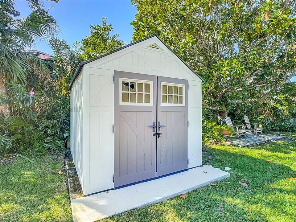 Storage He/She Shed