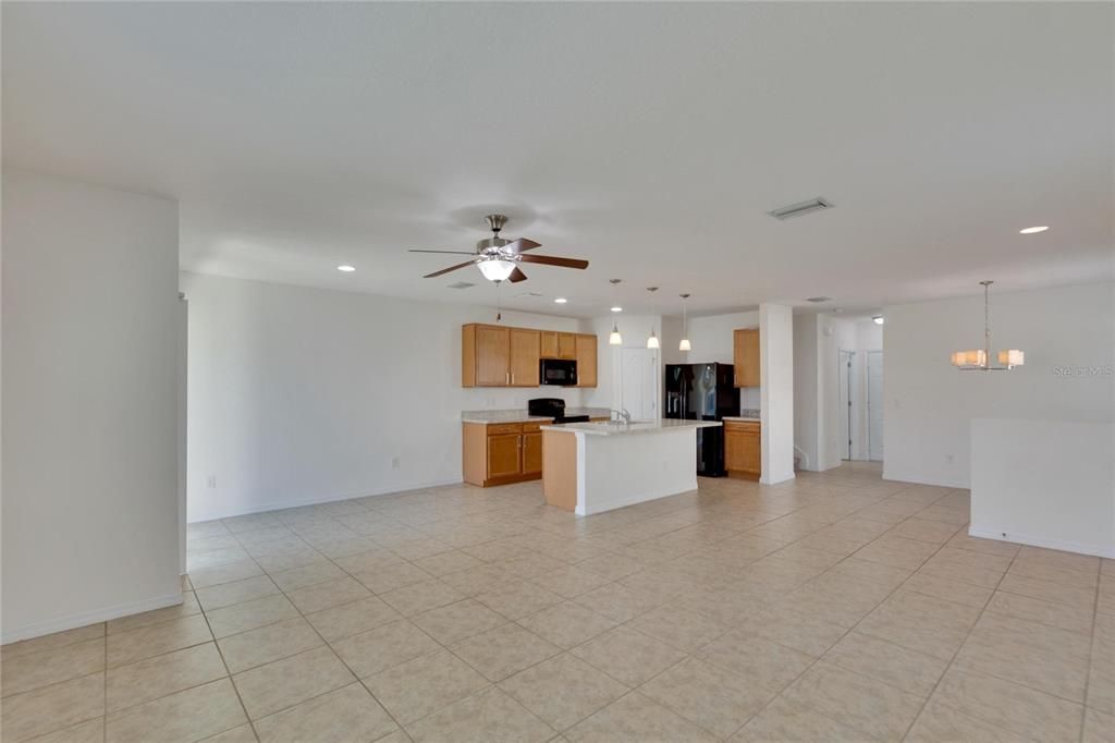 For Sale: $257,000 (3 beds, 2 baths, 1805 Square Feet)