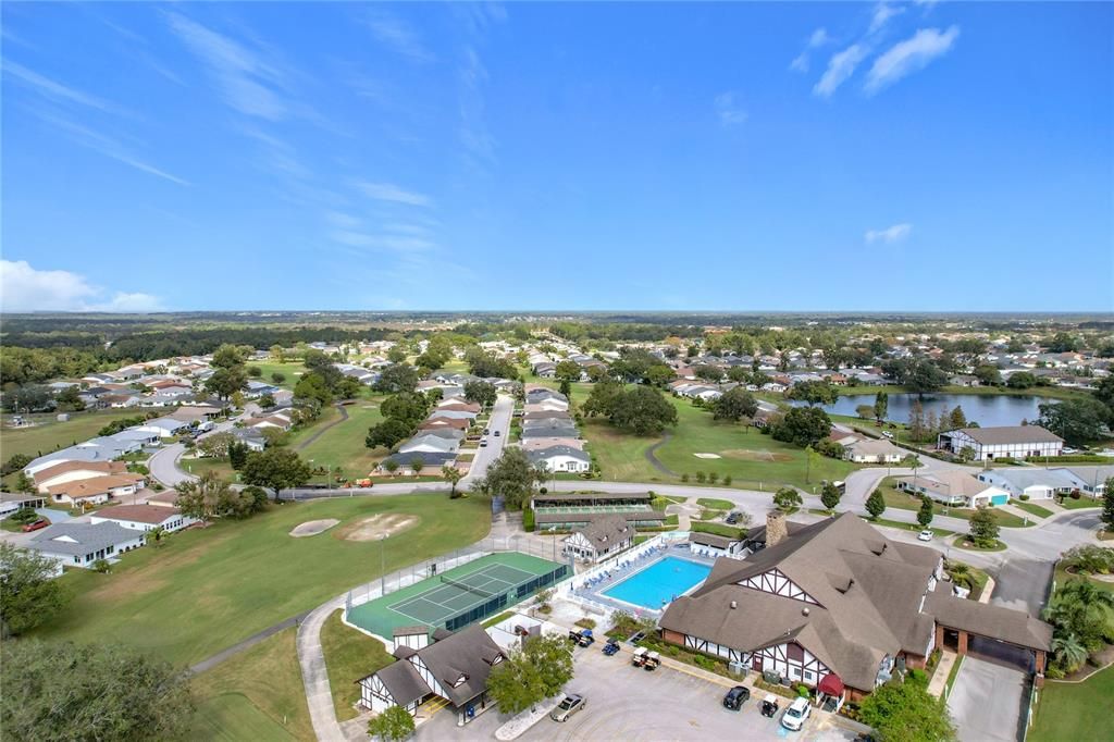 Overhead view of the clubhouse and amenities.