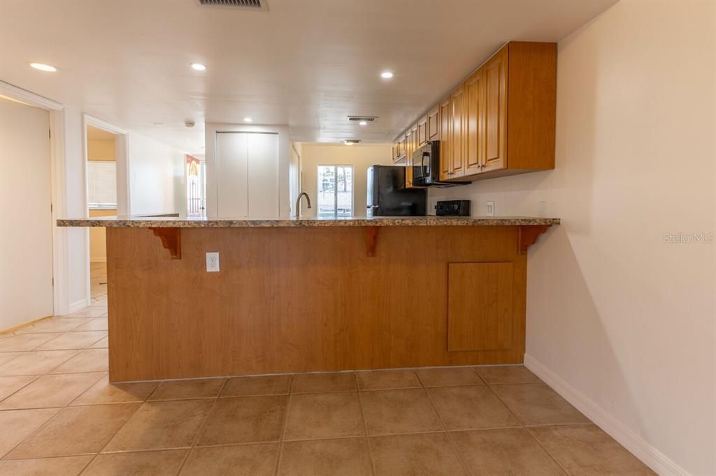 For Rent: $1,700 (2 beds, 2 baths, 1092 Square Feet)