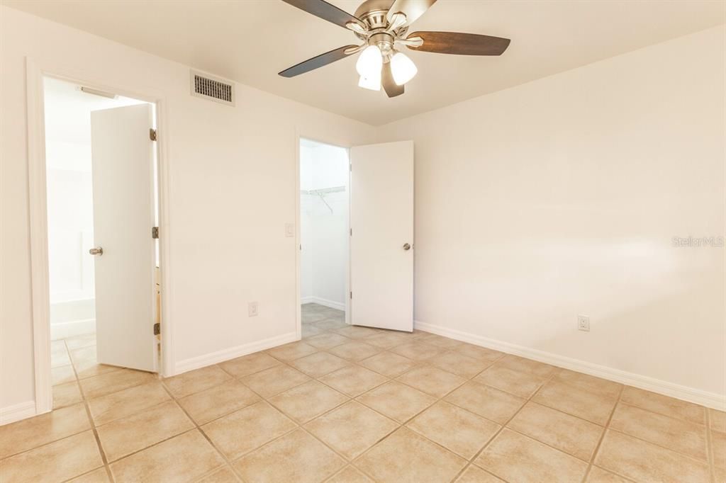 For Rent: $1,700 (2 beds, 2 baths, 1092 Square Feet)