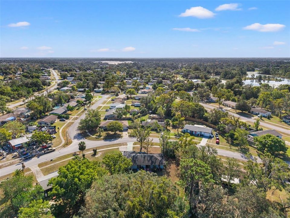 For Sale: $275,000 (3 beds, 2 baths, 1390 Square Feet)