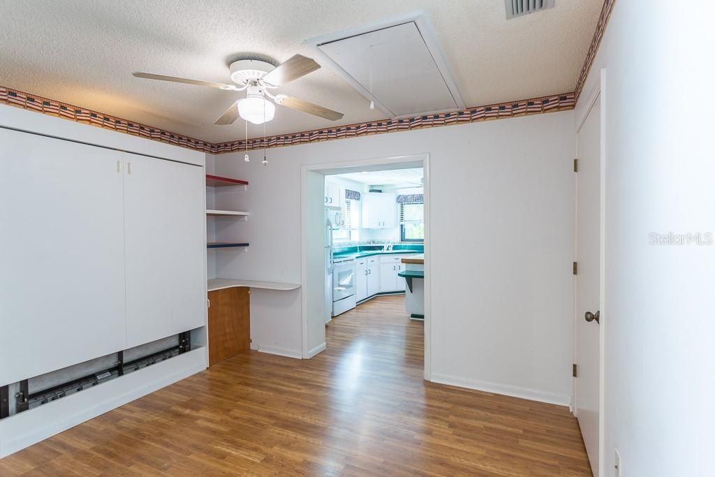 2nd bedroom with Murphy bed