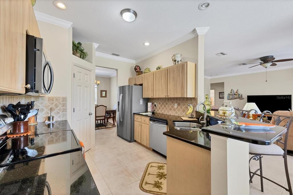 Kitchen with breakfast bar seating