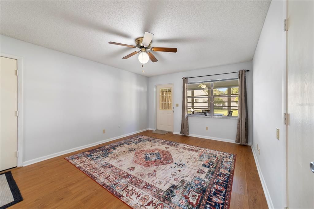 For Sale: $197,000 (2 beds, 2 baths, 1530 Square Feet)