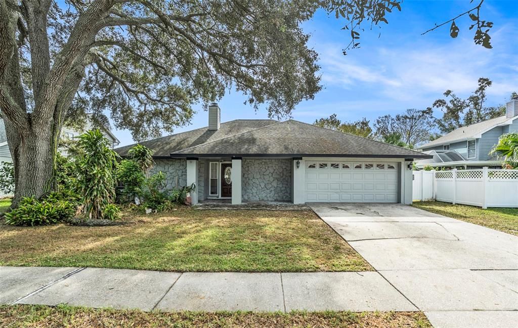 For Sale: $485,000 (3 beds, 2 baths, 1994 Square Feet)