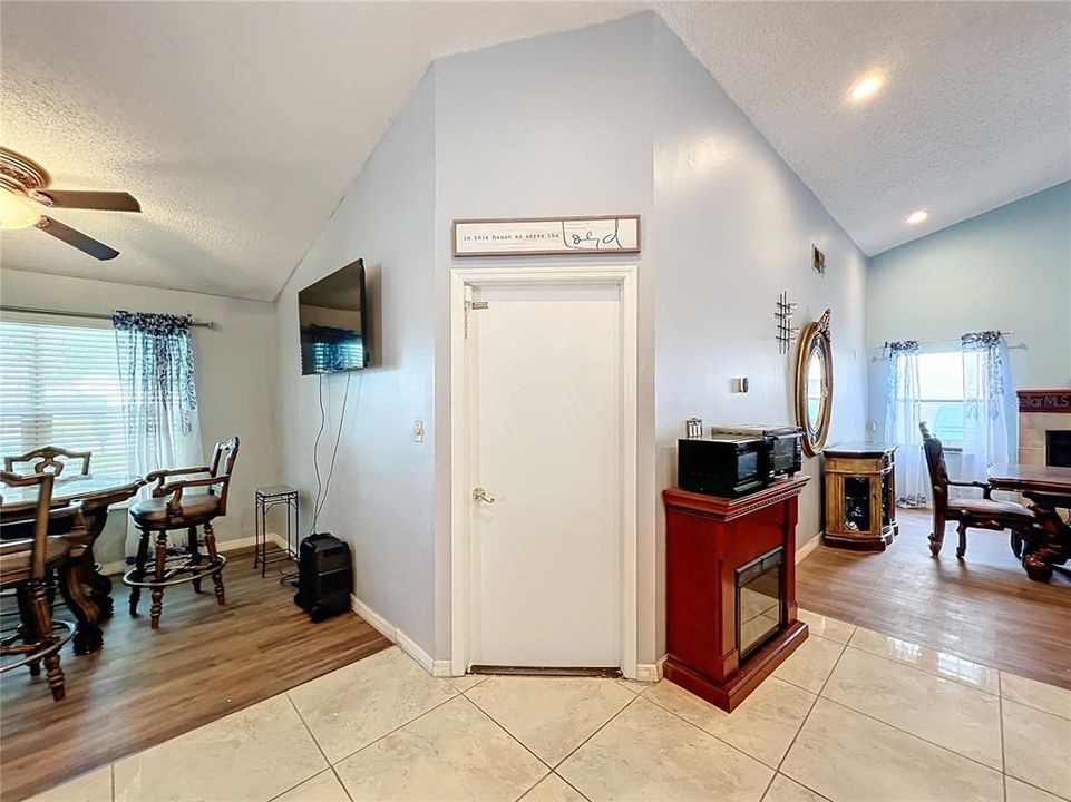 For Sale: $435,000 (4 beds, 2 baths, 2067 Square Feet)