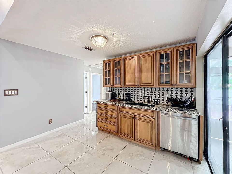 For Sale: $435,000 (4 beds, 2 baths, 2067 Square Feet)