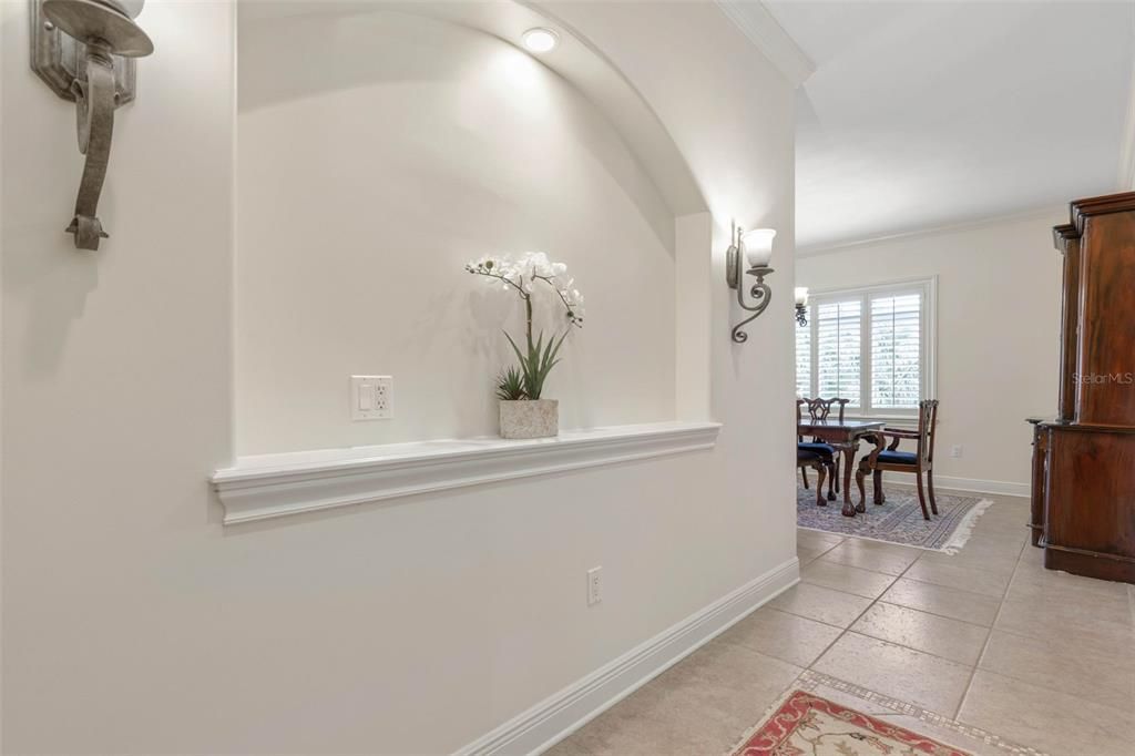 Lighted niche in foyer