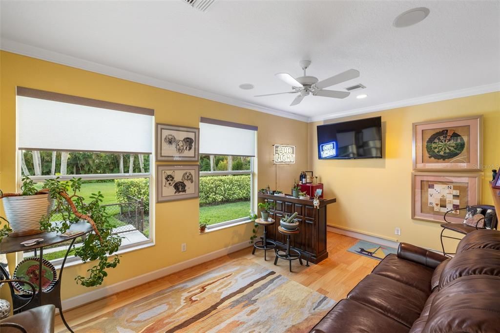 Bonus room with access to lanai and yard