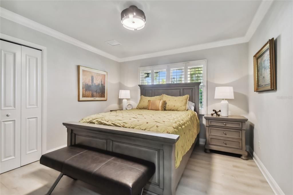 Active With Contract: $1,399,000 (3 beds, 2 baths, 2623 Square Feet)