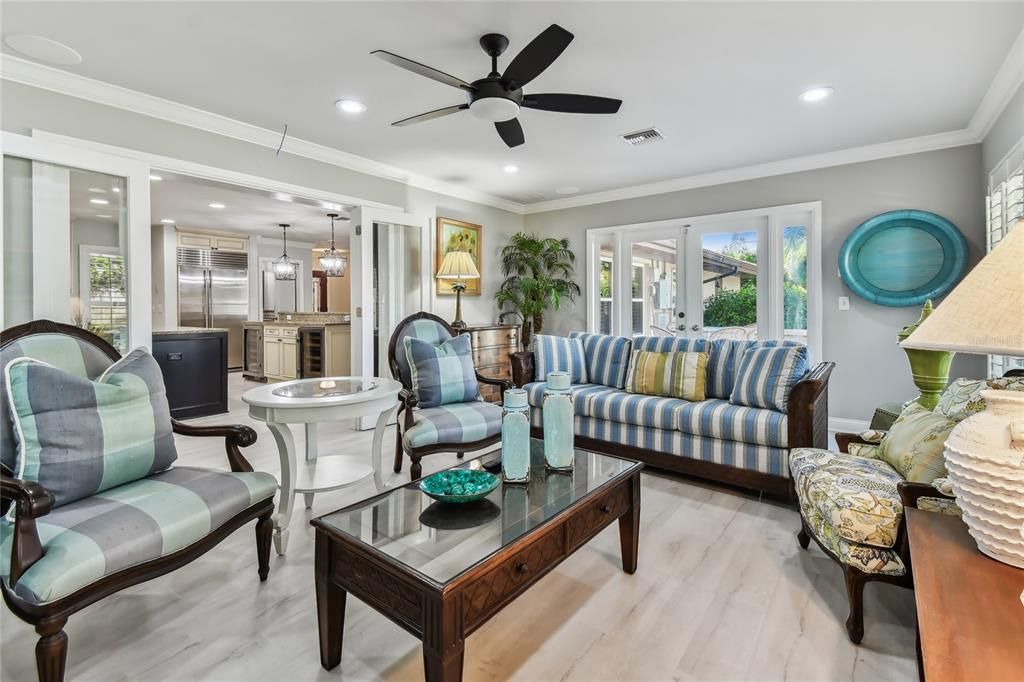 Active With Contract: $1,399,000 (3 beds, 2 baths, 2623 Square Feet)