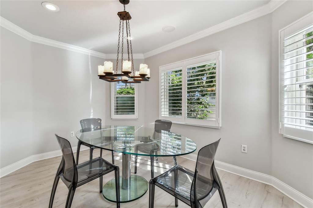 Active With Contract: $1,399,000 (3 beds, 2 baths, 2623 Square Feet)