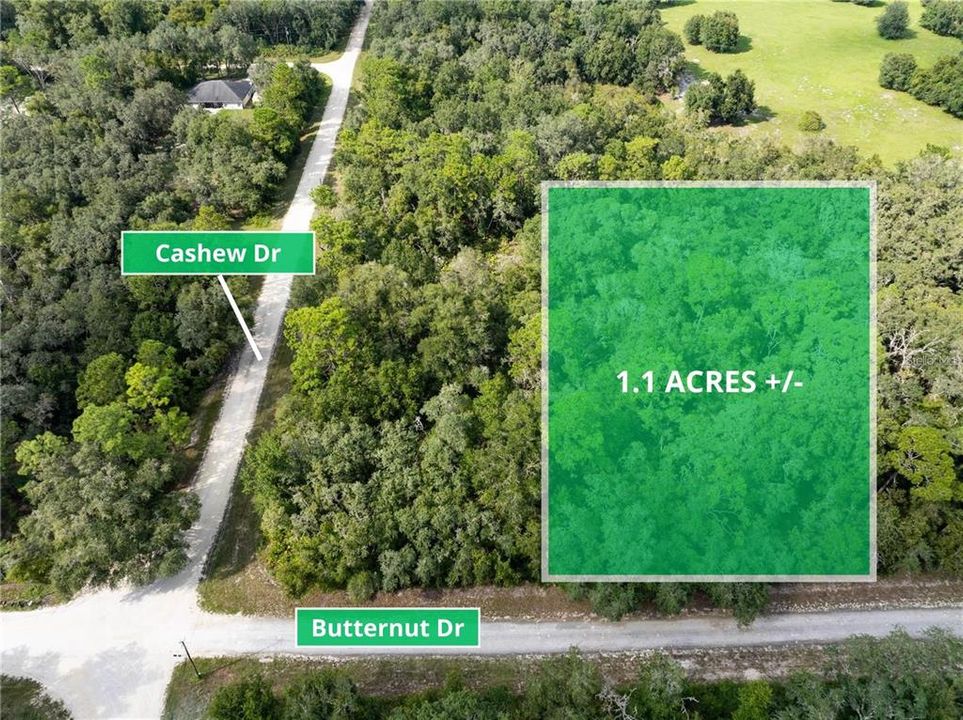 На продажу: $36,000 (1.10 acres)