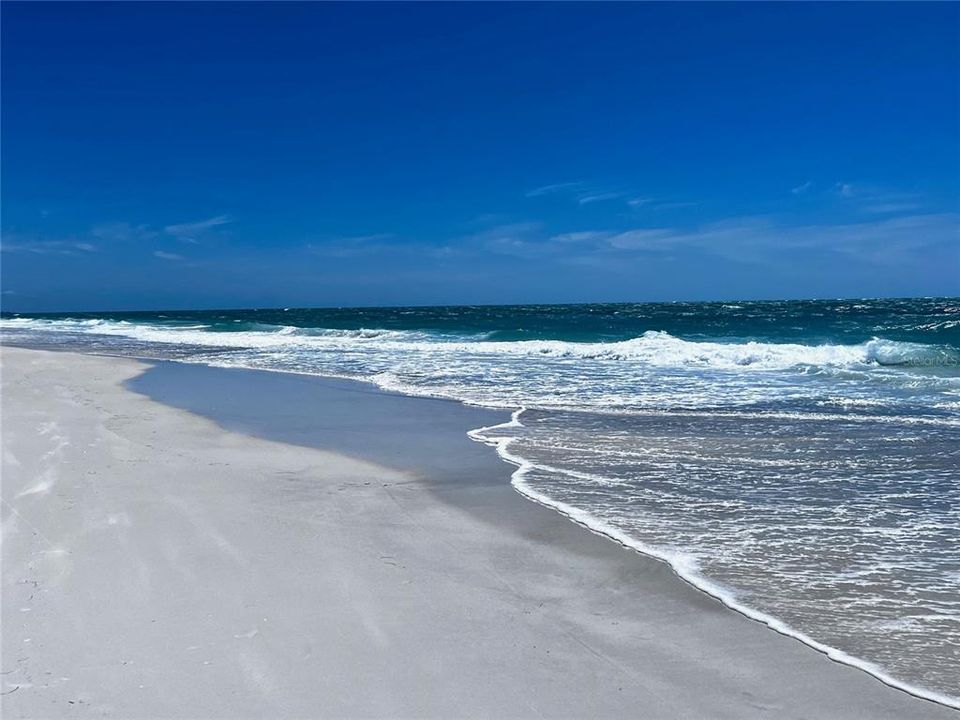 15 miles of uninterrupted beach on Anna Maria Island