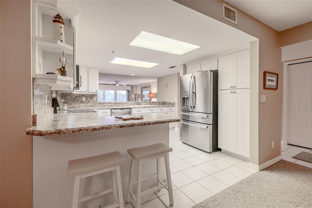 Kitchen counter seating