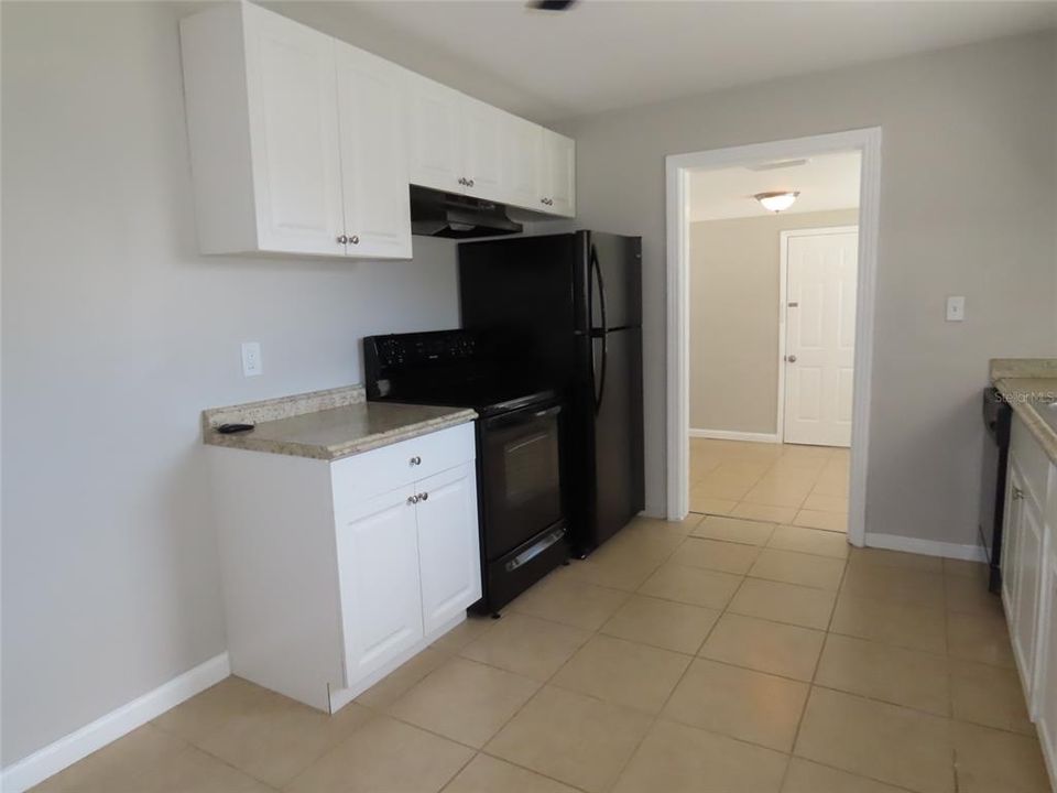 For Sale: $399,900 (3 beds, 1 baths, 1213 Square Feet)