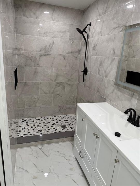 Master bath shower