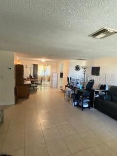 For Sale: $284,900 (2 beds, 2 baths, 1428 Square Feet)