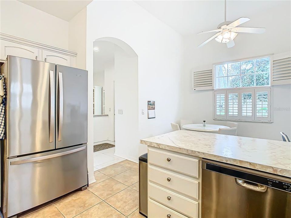 For Sale: $337,500 (3 beds, 2 baths, 1786 Square Feet)