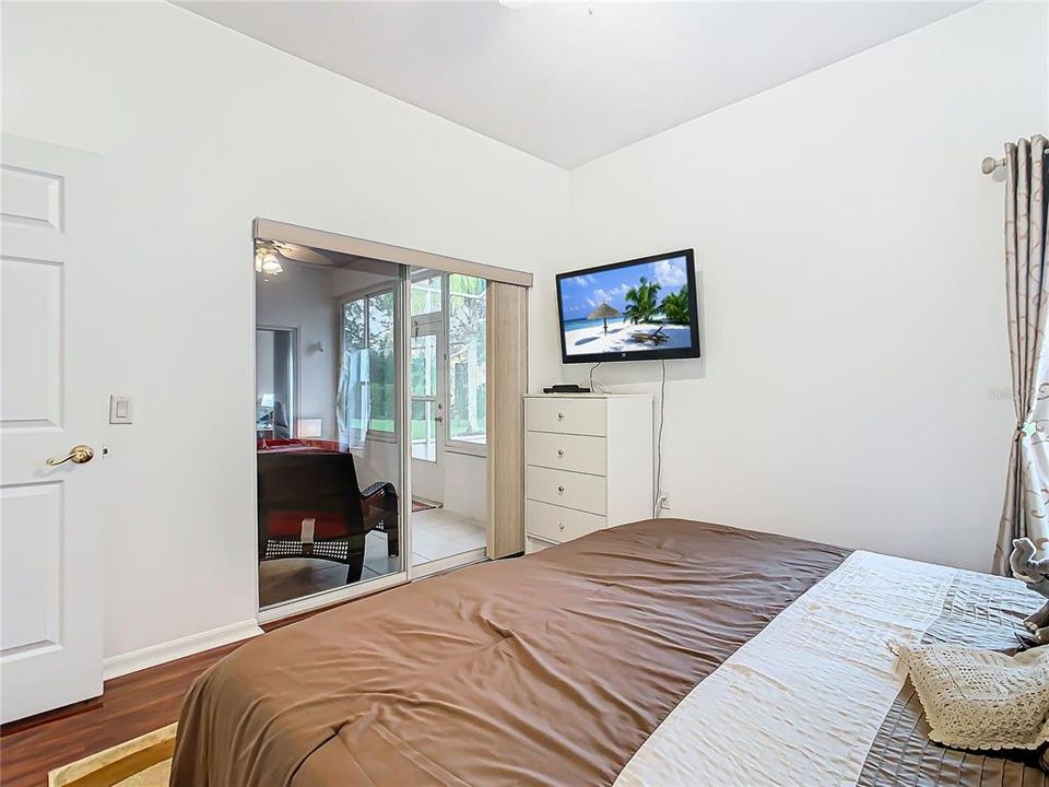 For Sale: $337,500 (3 beds, 2 baths, 1786 Square Feet)