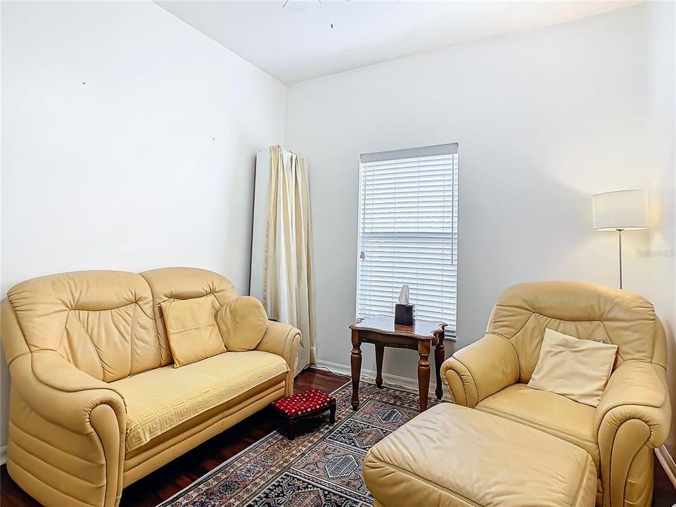 For Sale: $337,500 (3 beds, 2 baths, 1786 Square Feet)