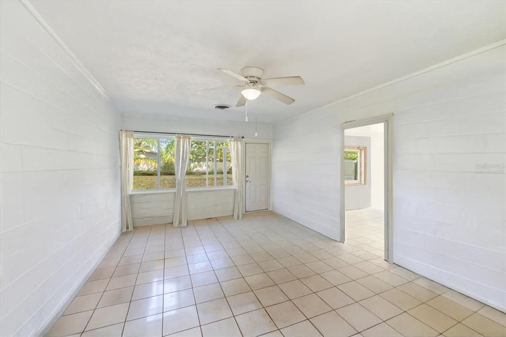 Living room virtually staged