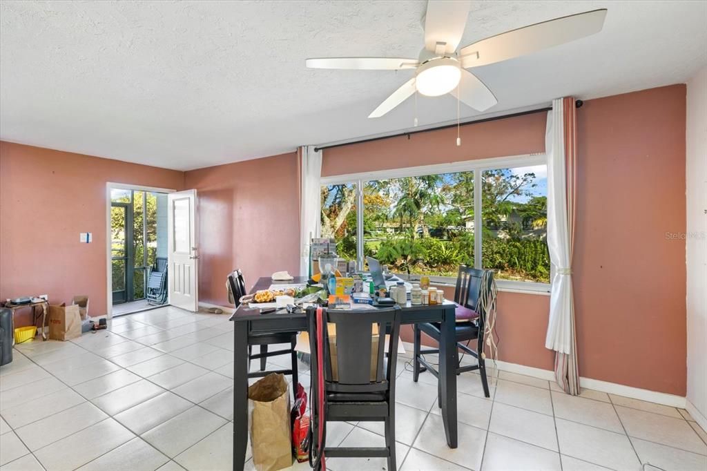 Dining room and door to family room lanai