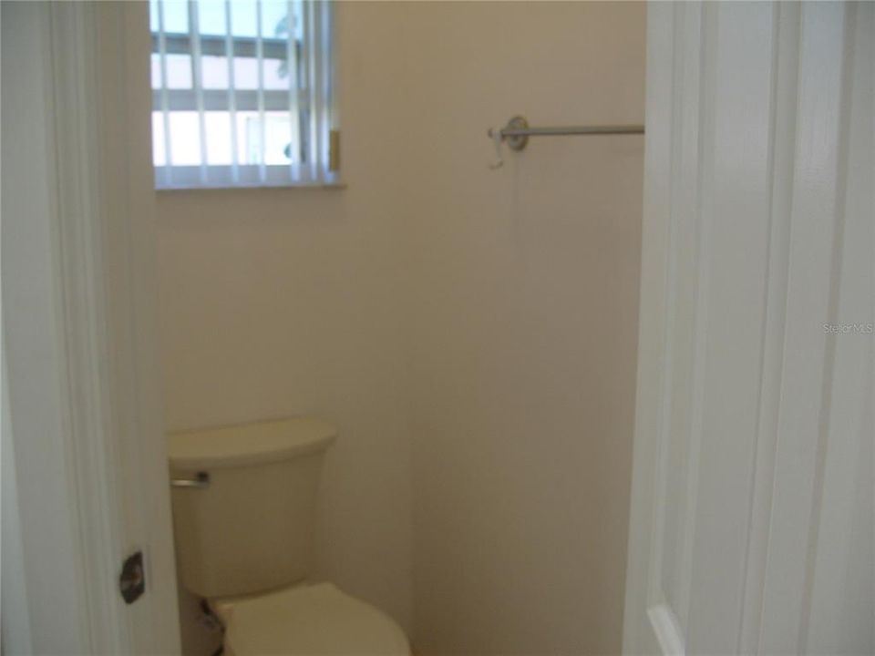 For Sale: $345,500 (3 beds, 2 baths, 1501 Square Feet)