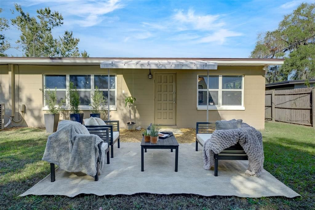 Outdoor living room