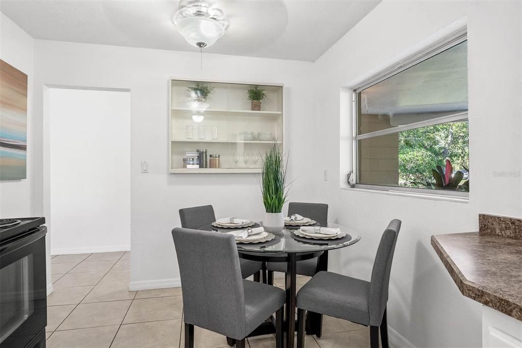 Kitchen dining room