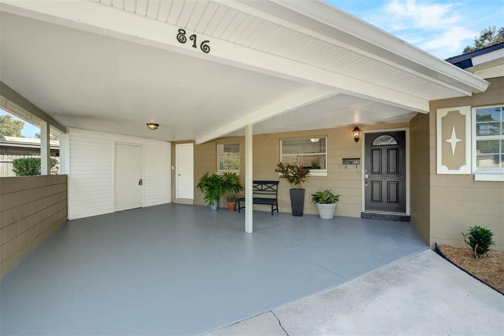 Carport - front entrance - large carport storage shed straight ahead