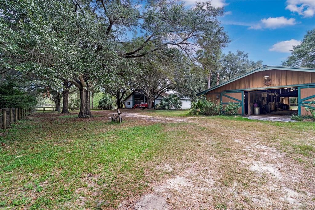 For Sale: $799,900 (3 beds, 2 baths, 2788 Square Feet)