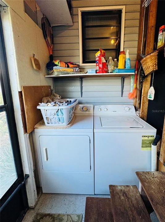 Washer/Dryer in home