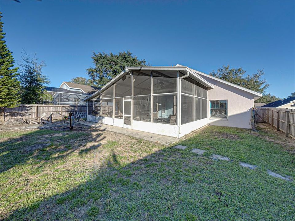 For Sale: $395,000 (3 beds, 2 baths, 1781 Square Feet)