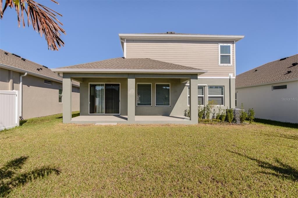 Active With Contract: $719,900 (4 beds, 2 baths, 2689 Square Feet)