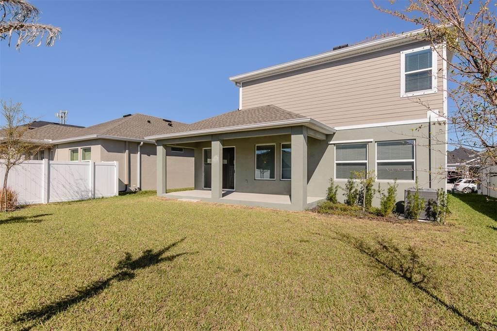 Active With Contract: $719,900 (4 beds, 2 baths, 2689 Square Feet)