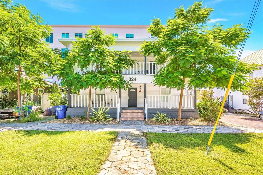 En Venta: $1,195,000 (4 camas, 0 baños, 2368 Pies cuadrados)