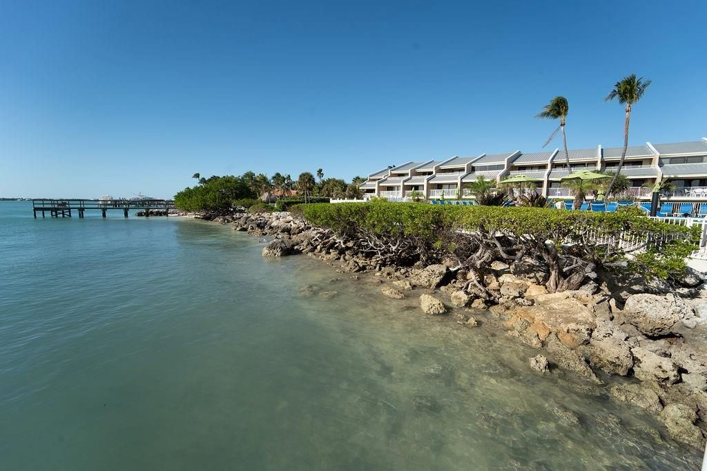 For Sale: $1,210,000 (3 beds, 3 baths, 1929 Square Feet)