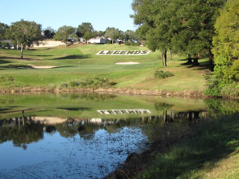 Legends Signature Hole #15