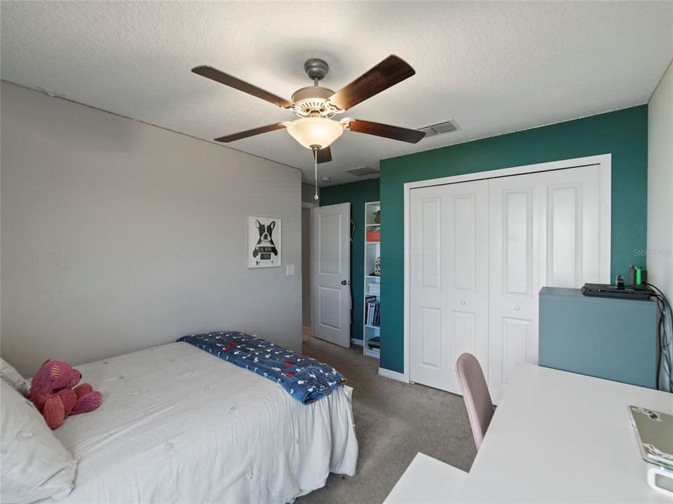 For Sale: $397,500 (4 beds, 2 baths, 1935 Square Feet)