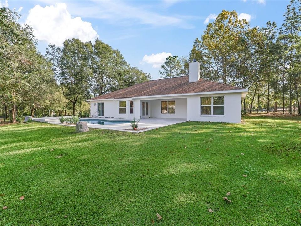 For Sale: $1,550,000 (3 beds, 2 baths, 2161 Square Feet)