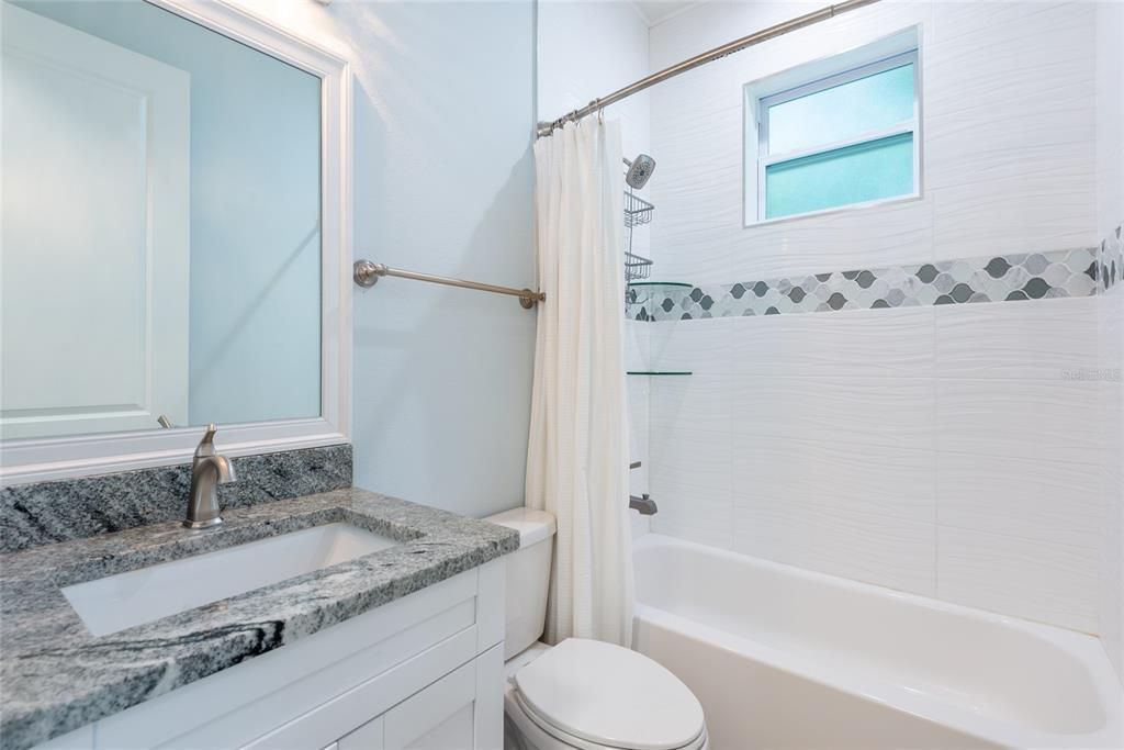 Guest Bathroom with shower/tub combo